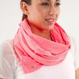 Vintage Lululemon Vinyasa Scarf - Heathered Flash